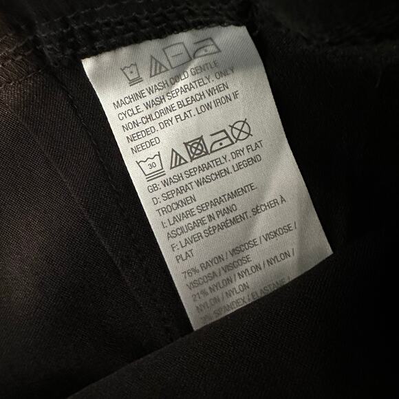 Susan Graver Ultra Stretch Pull-on Pedal Pushers w/ Pockets Black Womens Size XS - Picture 4 of 6